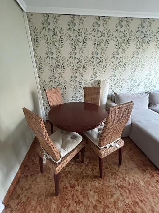 Playa De Berria -Apartamento Con Piscina Y Vistas Al Mar Santoña Extérieur photo